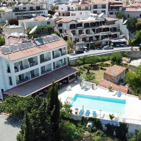 Pissouriana Hotel Apartments Екстериор снимка